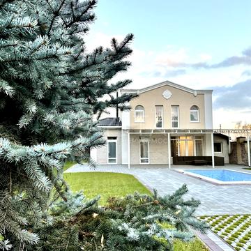 Озерна вул., 1