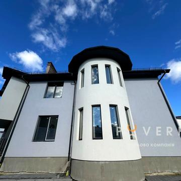 Патріарха Володимира вул., 20