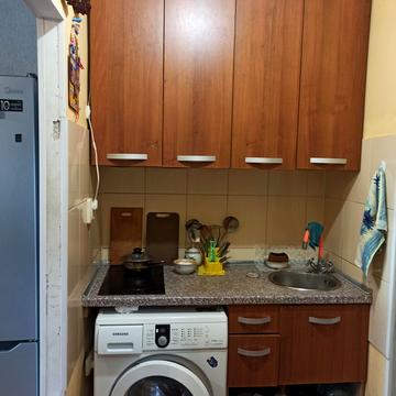 Плитковий проїзд, 1