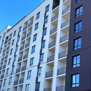 Продається 2К квартира з балконом