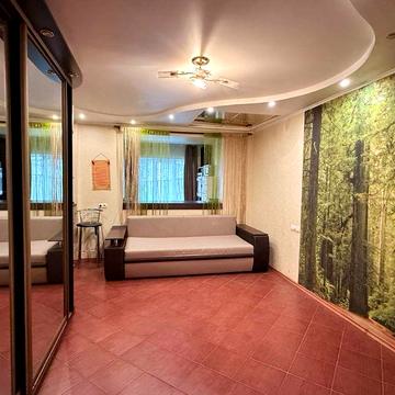 Простора 1кквартира з капітальним ремонтом та Індив. Опаленням!