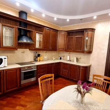 Олеся Гончара вул., 26