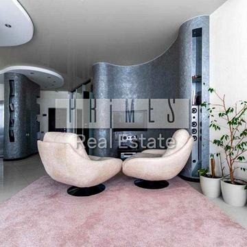 Продаж 4-кімнатної квартири, вул. Дмитрівська, 69, Центр