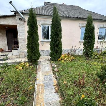 Затишний будинок зі зручностями. Працюємо з держпрограмами