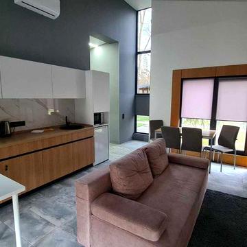 теплий будинок для відпочинку в затишній атмосфері