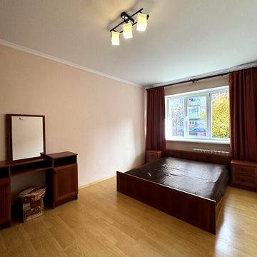 Довгострокова оренда 1к Квартира Петра Могили вулиця