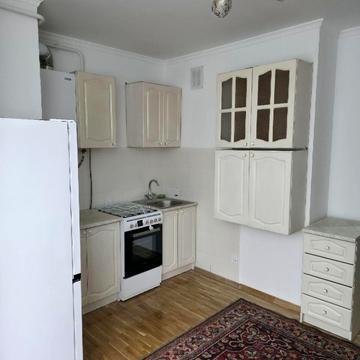 Івана Величковського вул., 70б;70в;70а