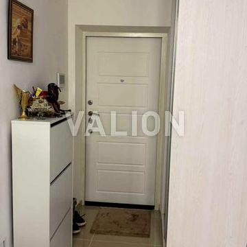 бЕЗ % Продам 1 кім квартиру Київ вул Ернста 16А, 5 поверх.