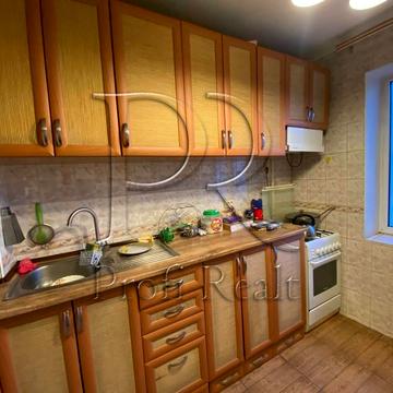 Героїв Дніпра вул., 35