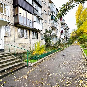 Кропивницького вул., 71