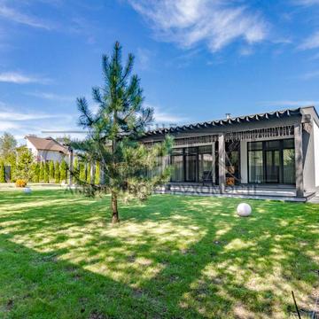 Богатирська вул.