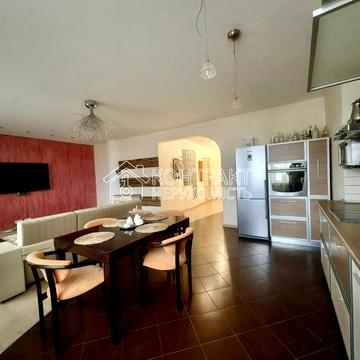 Аерокосмічний просп., 43