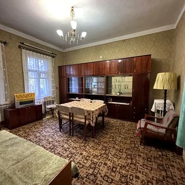 Маяковського, 16