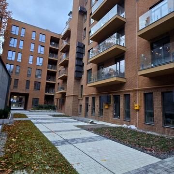 Золота вул. (), 15а