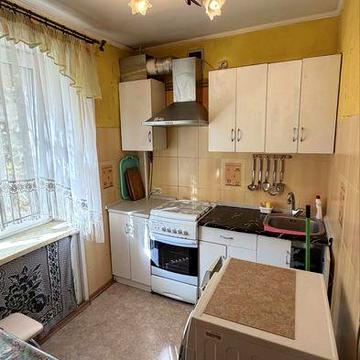 Сдам в долгосрочную аренду 3-х комнатную квартиру без выселения