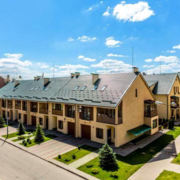 До продажу пропонується таунхаус в ЖК Бородіно.