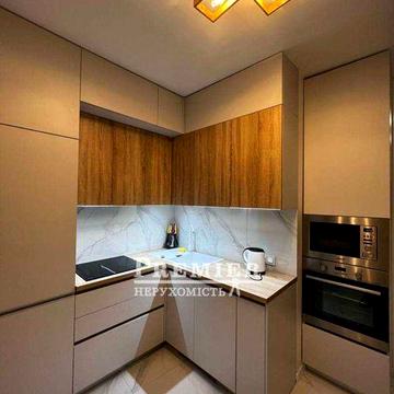 2 комнатная квартира 61 м2 с Новым Ремонтом Аркадия