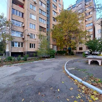 Бахчісарайська, 11а