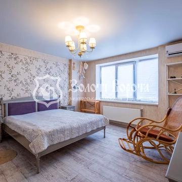 Бориспільська вул., 26-З