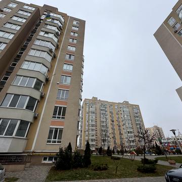 Лесі Українки бульв., 14б