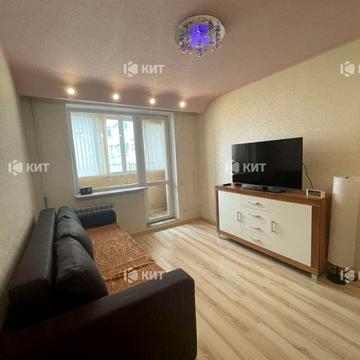 Олімпійська вул., 17