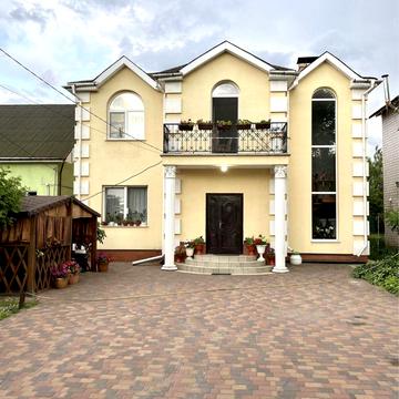 Олега Онікієнка вул.