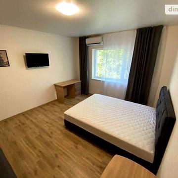 Довгострокова оренда 1к Квартира Кониського Олександра вулиця