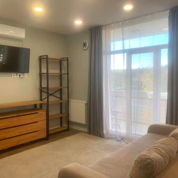 Львівська вул., 27