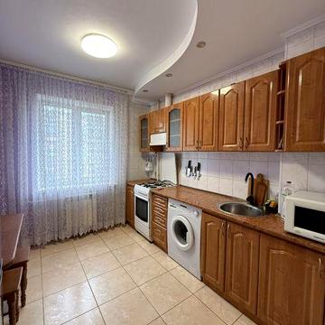 БЕЗ%! Продаж 3-кім.квартири 72м2, вул.Машинобувників, 5поверх, 4школа