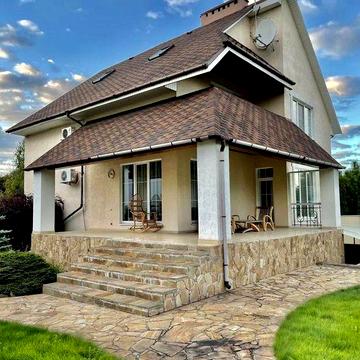 Будинок, 365 м², Продажа дома Родичи!