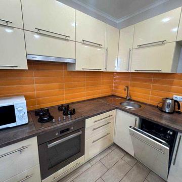 Люкс квартира в оренду. ЖК Юність/Чабани/Теремки метро