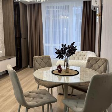 Героїв Миколаєва вул., 62