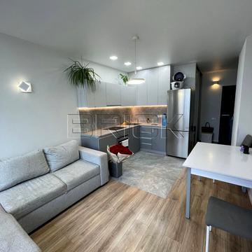 Набережно-Рибальська дорога вул., 27