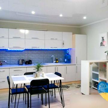 2-кімнатна квартира з автономним опаленням, меблями та технікою