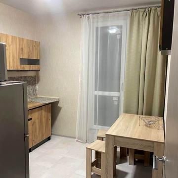 Михайла Грушевського вул., 30в