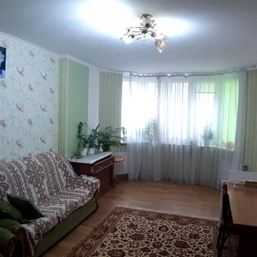 Бориса Гмирі вул., 8-Б