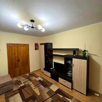 Спортивна вул. (Щорса), 38