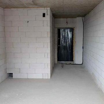 Вигідна квартира в Манхеттен АП