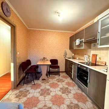 Поступила в продажу 2 комнатная на низком этаже в новострое ЖК Стройтехснаб