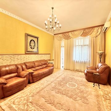 Симона Петлюри вул. (Комінтерну), 6