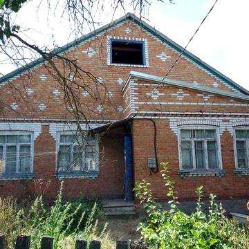 Продається половина двоквартирного будинку з великим потенціалом!