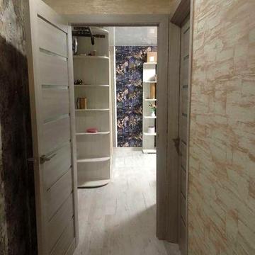 Продам 2-х кімнатну квартиру у Павлограді. Район Ливмаш.