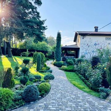 Затишний будинок з каміном в сосновому лісі, 10 соток.