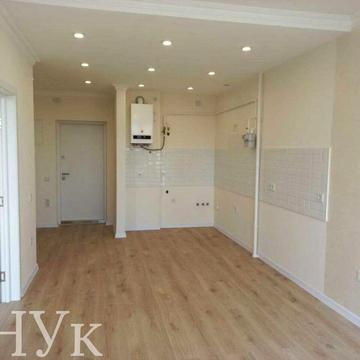 Володимира Навроцького вул., 6