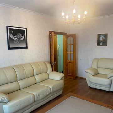 Миколи Бажана просп., 5є