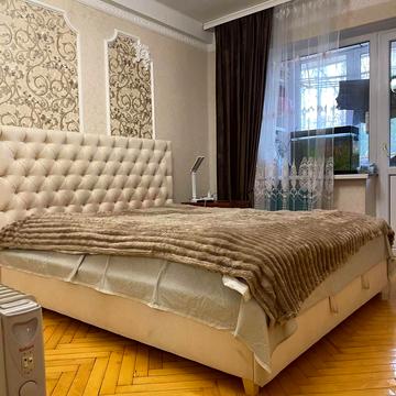 Жуля Верна бульв. (Ромена Роллана), 4-Г