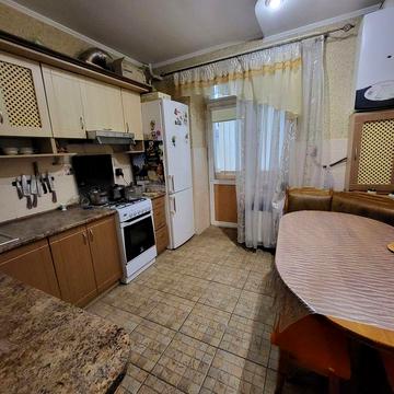 2 кімнатна Каскад , Миколайчука, Арсен рядом