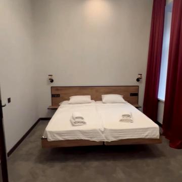 Отонівський пров. (Некрасова), 7