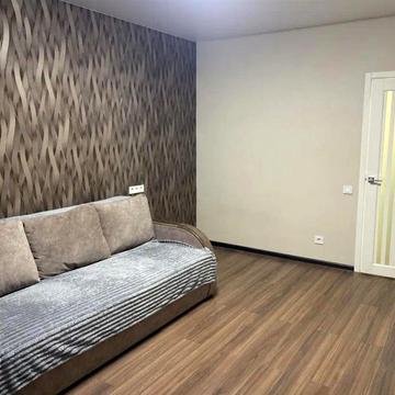 Миру вул., 59