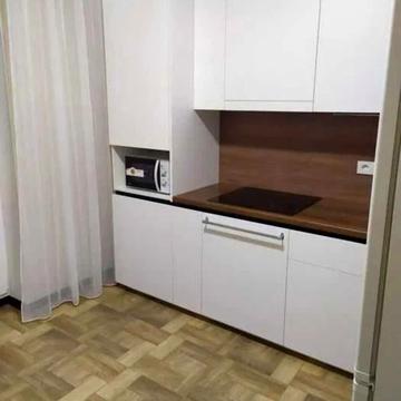 Миру вул., 53